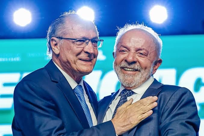 Plano de Lula prevê jornada de 40 horas e novo ministério