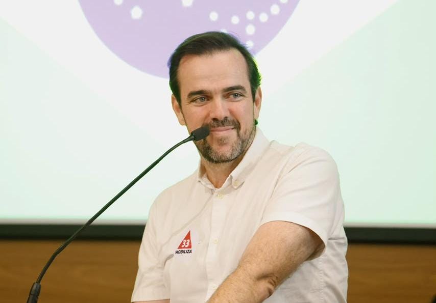 Mendanha cresce no primeiro voto e empata com Gracinha na liderança do segundo, aponta Igape