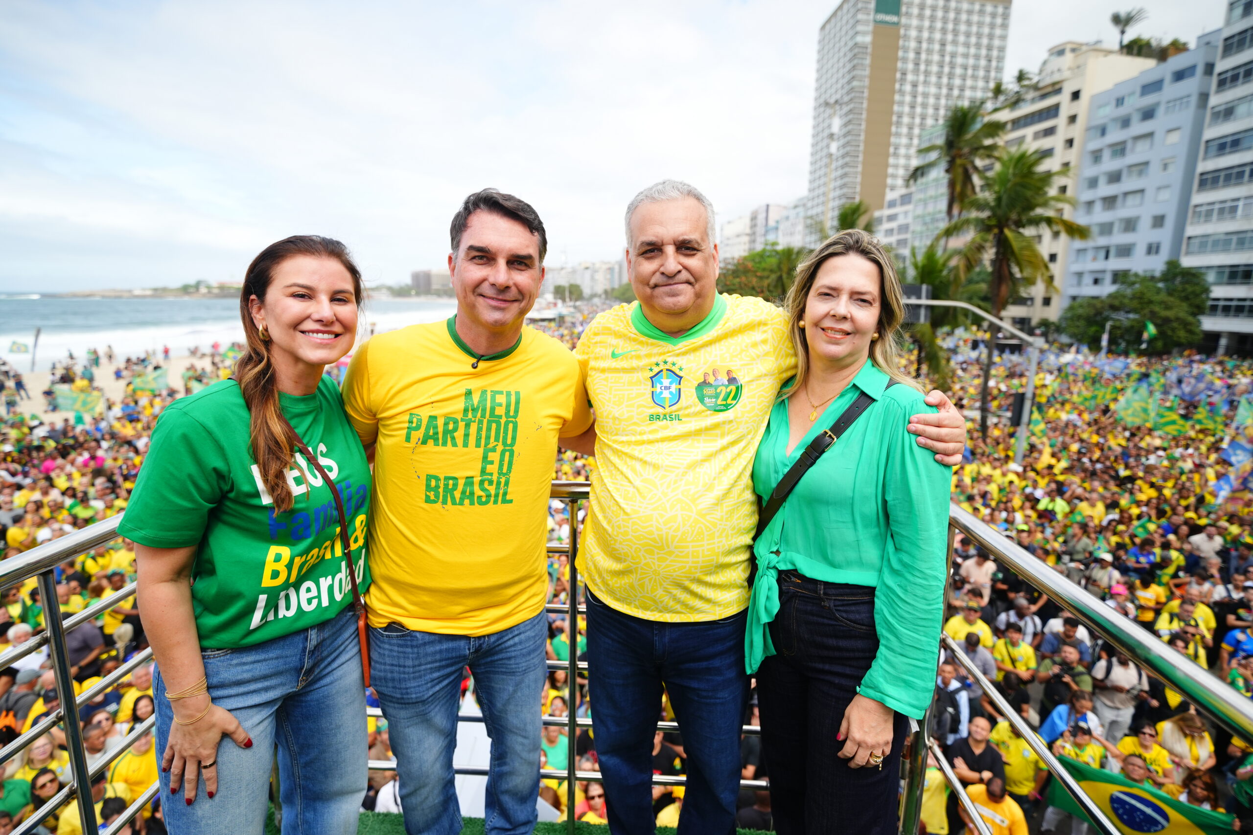 Flávio Bolsonaro vai honrar a escolha do pai com o lema “O Brasil Vai Vencer”