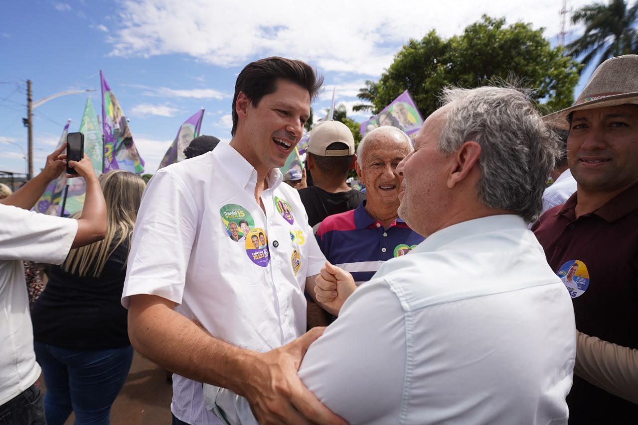 Daniel Vilela é recebido de braços abertos em Aparecida do Rio Doce e Santa Helena