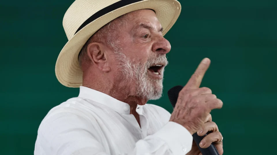 Lula confirma à Globo que não vai ao debate presidencial desta quinta (1º)