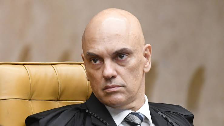 Perfil de Alexandre de Moraes aparece em edição de contrato de R$ 131 milhões da esposa