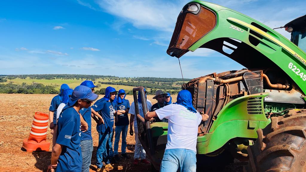 CRV Industrial oferece cursos gratuitos em Carmo do Rio Verde