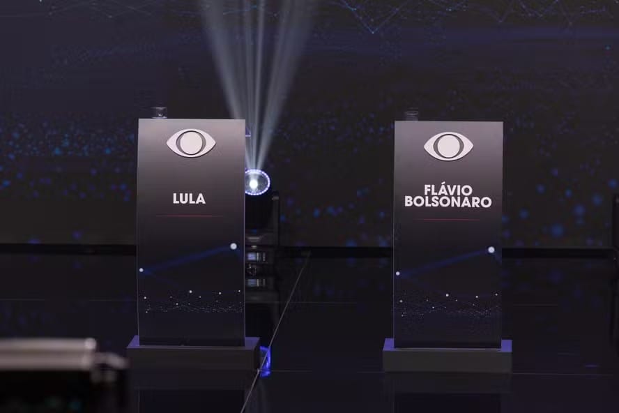 Band mantém debate com Lula após Flávio anunciar ausência