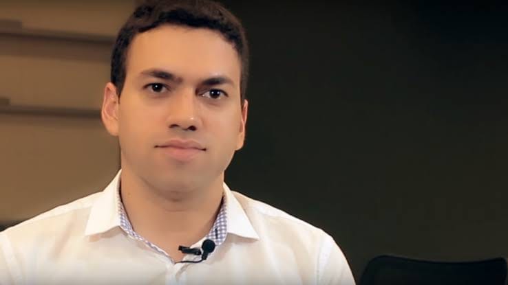 José Frederico Lyra Netto substituirá Fátima Gavioli na Educação