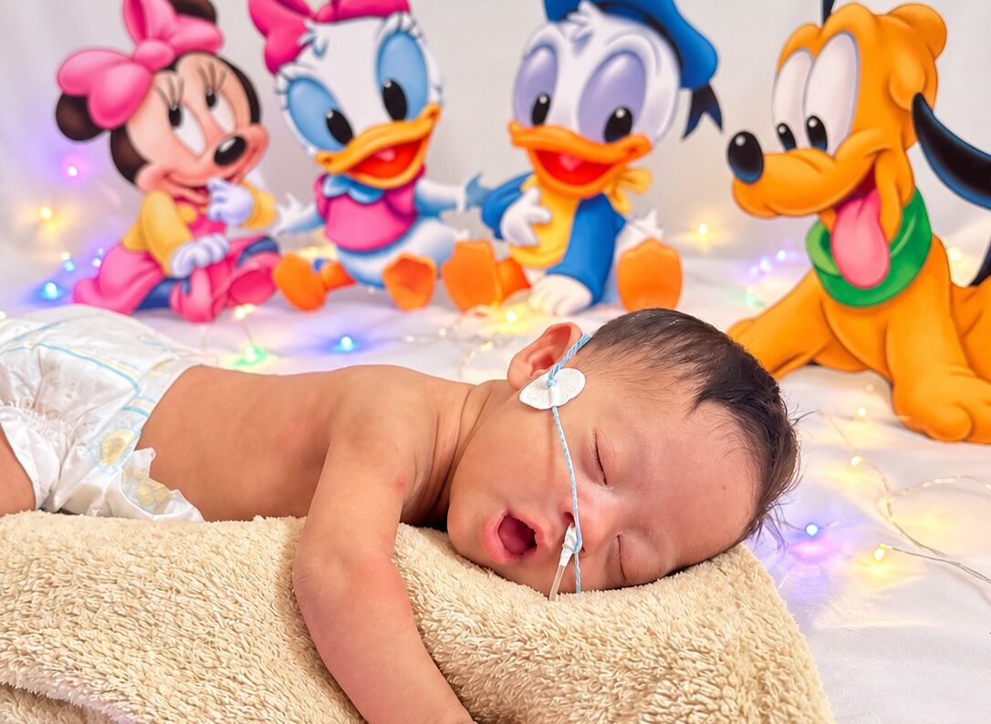 Hospital e Maternidade Municipal Célia Câmara celebra Dia das Crianças com ensaio fotográfico de bebês internados